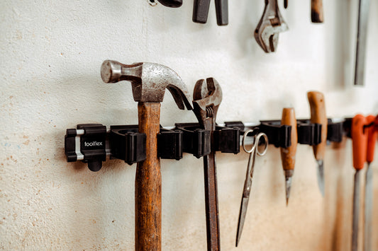 Toolflex One Rail System (21″) – Includes 3 Universal Holders | Wall Mount