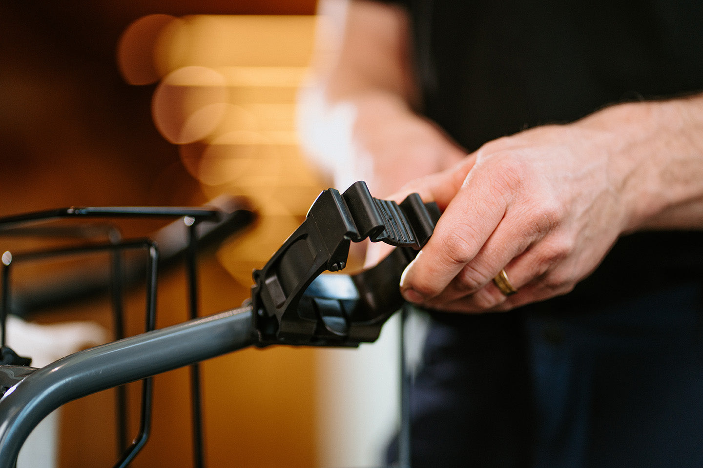 Toolflex One Tool Holder - Attach to Janitor Cart, Trolley or Mop Bucket - Black